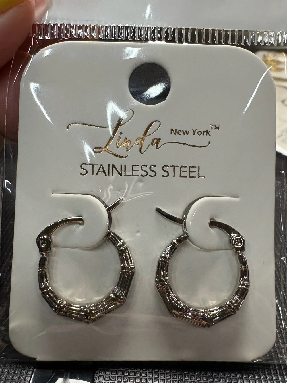 Linda New York Stainless Steel Bamboo Hoop Earrings NWT Silver Textured Hoops - Picture 1 of 5